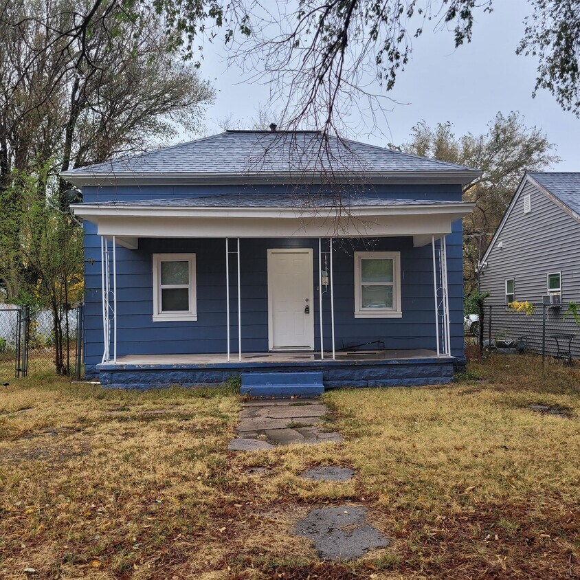 1049 N Piatt Ave, Wichita, KS 67214 House for Rent in Wichita, KS