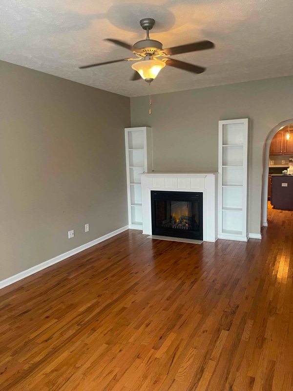 Building Photo - 827 Spence Enclave Ln