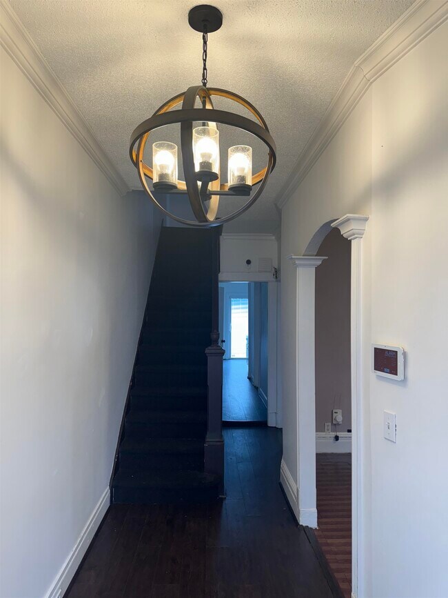 Foto del edificio - 526 Garfield Ave