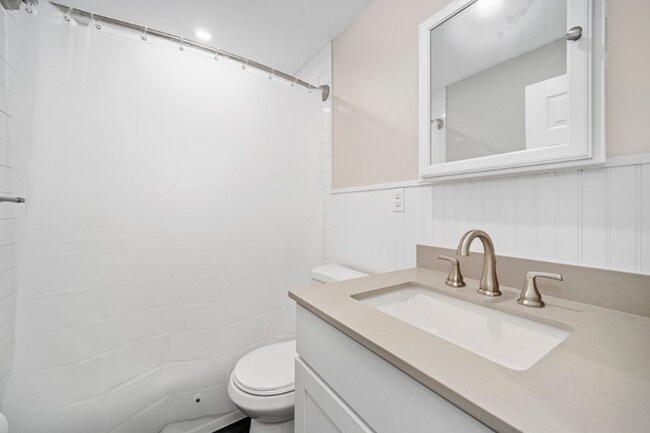 Foto del edificio - 1397 Furnace Brook Pkwy