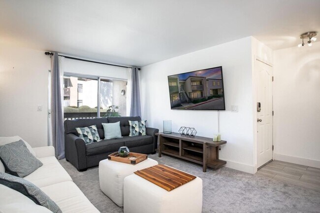 Foto del edificio - 432 Edgehill Ln