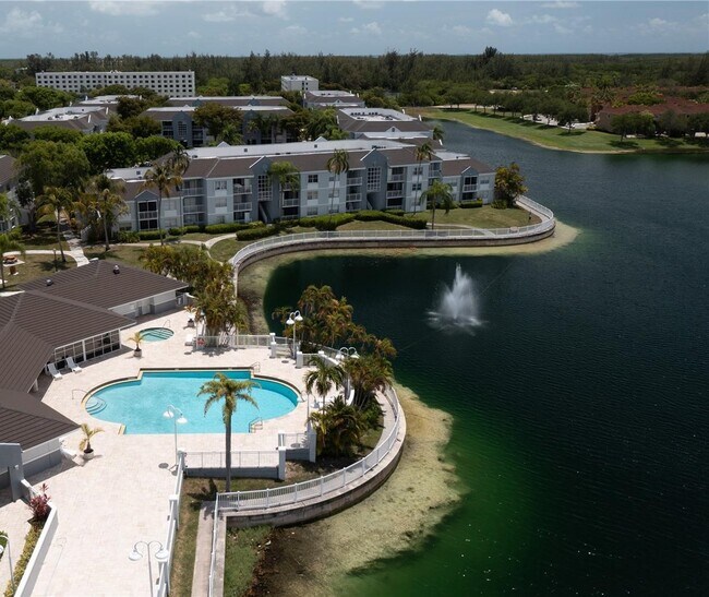 Foto del edificio - 8520 SW 212th St