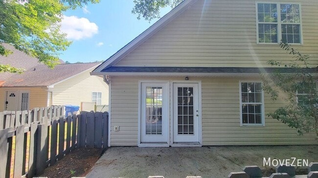 Photo - 307 Saint Rosea Rd- House