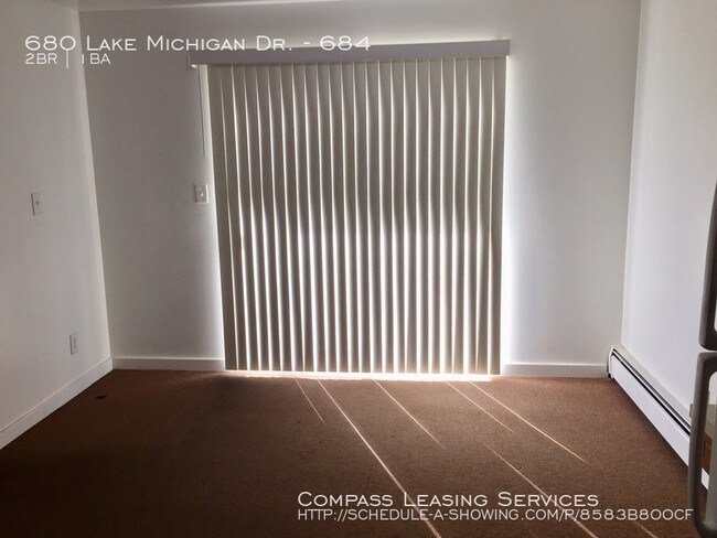 Building Photo - 680 Lake Michigan Dr