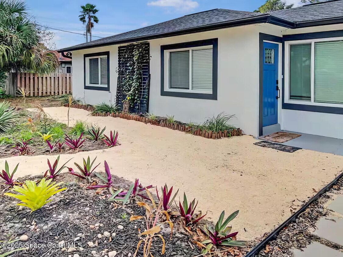 Foto principal - 710 Orange Blossom Dr