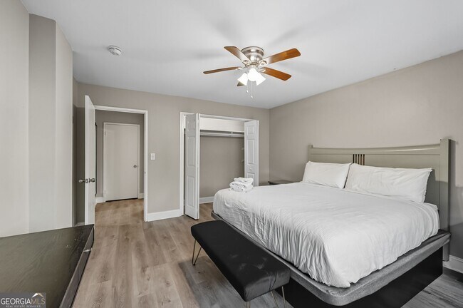 Foto del edificio - 3645 Peachtree Rd NE