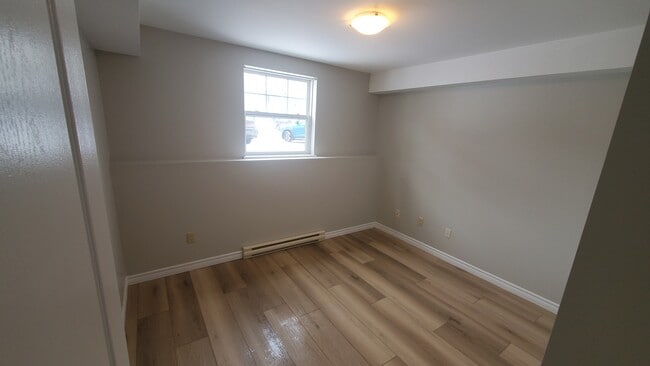 Building Photo - 228 Church St