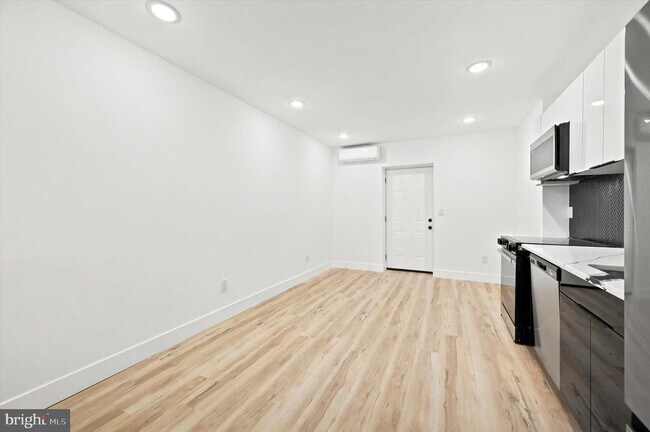 Foto del edificio - 5510 Matthews St