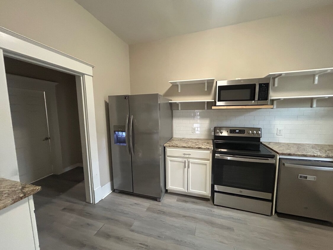 Foto principal - Updated Waco Home
