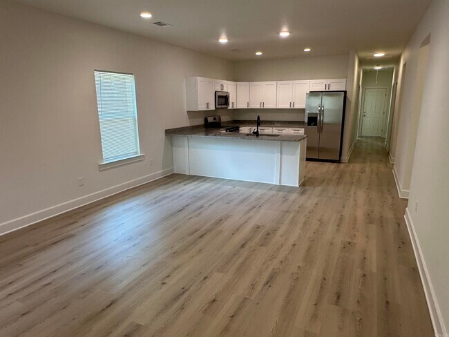 Foto del edificio - 2218 Nichols Rd