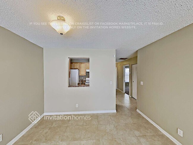 Foto del edificio - 5187 Glencove Ln