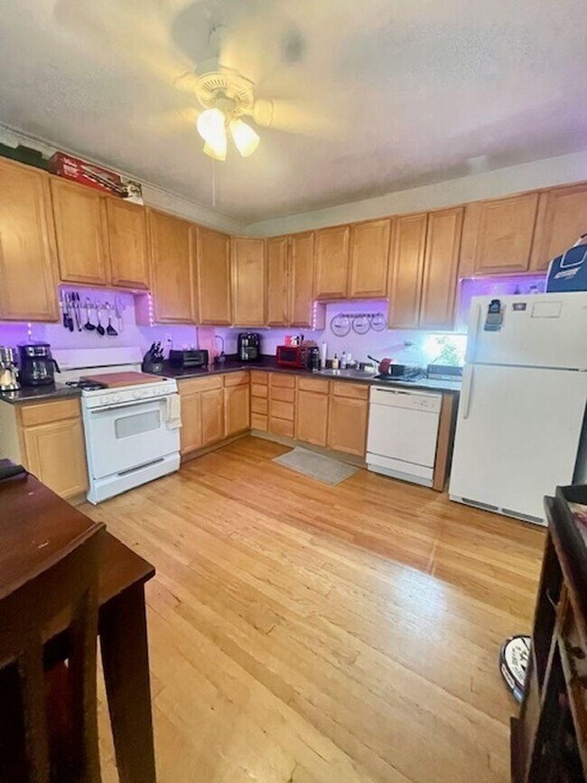 Foto del edificio - 2 bedroom in Chicago IL 60613