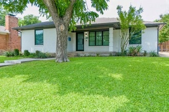 Building Photo - 4423 Springside Ln