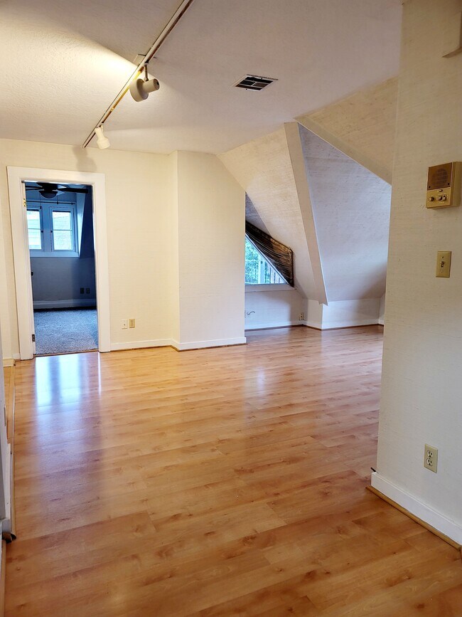 Foto del edificio - 2170 NW Flanders St