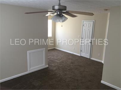 Foto del edificio - 615 Carlton Pointe Dr