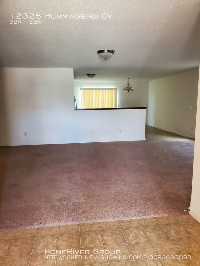 Foto del edificio - 12325 Hummingbird Cove