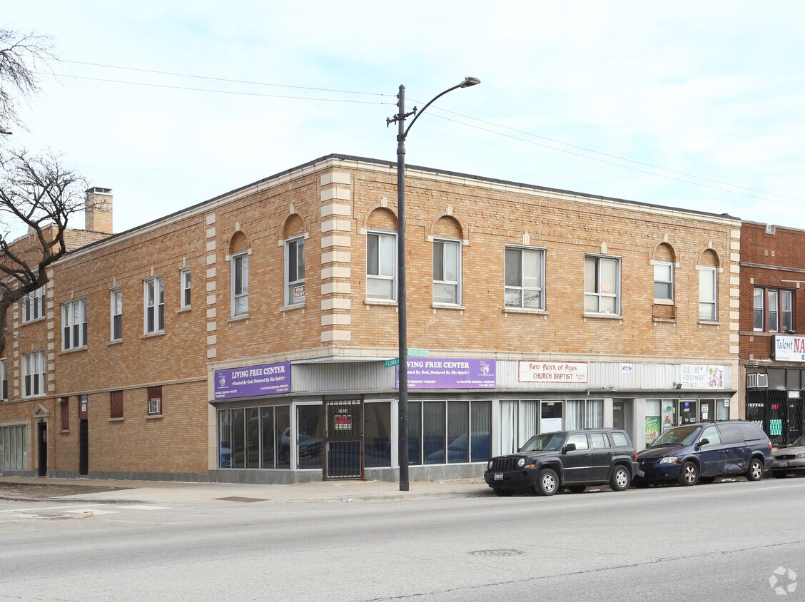 Primary Photo - 5520-5524 W North Ave