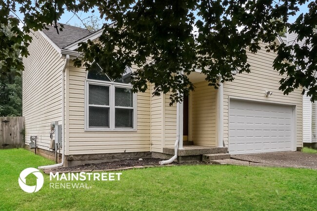 Foto del edificio - 10812 Pineview Ct