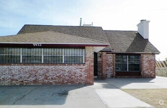 Building Photo - 9932 Agena Ln