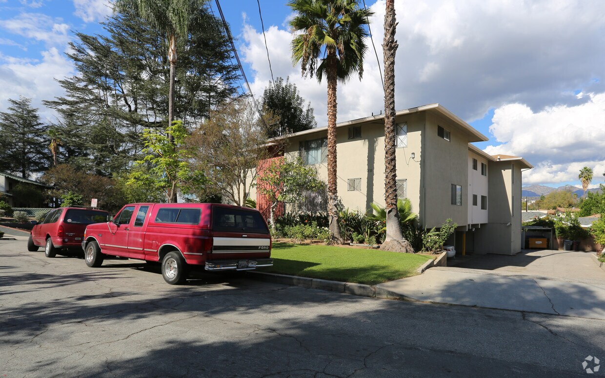 1355 Hilda Ave, Glendale, CA 91205 Apartments in Glendale, CA