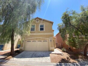 Building Photo - 1972 Joyful St