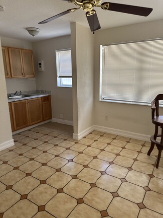 Main area - 4360 SW 2nd Ter