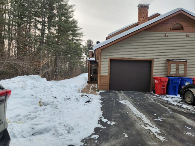 Foto del edificio - 205 Forest Dr