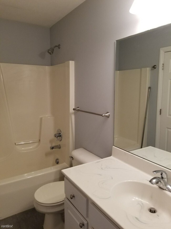 Building Photo - 3466 Rivers Edge Dr