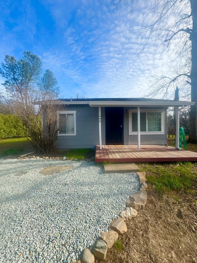 Building Photo - 11495 Hawley Rd