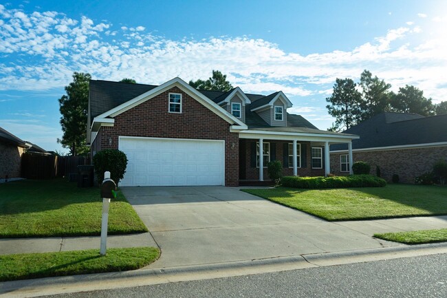 Foto del edificio - 608 Butler Springs Cir