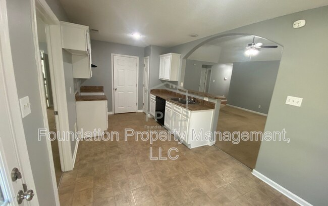 Building Photo - 10066 Nolton Cir