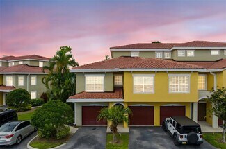 Building Photo - 5601 Bentgrass Dr