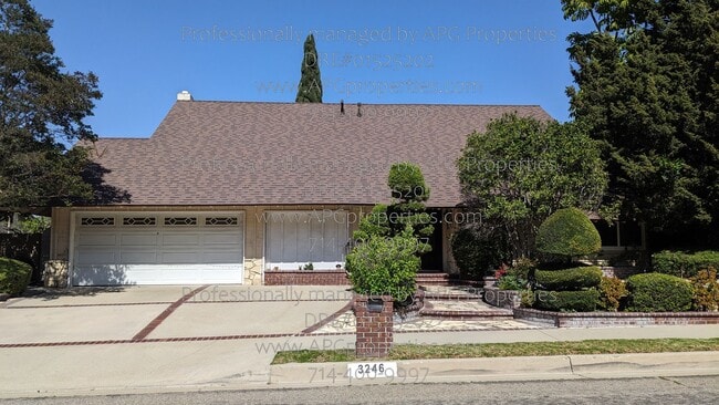 Building Photo - 3246 Dolonita Ave