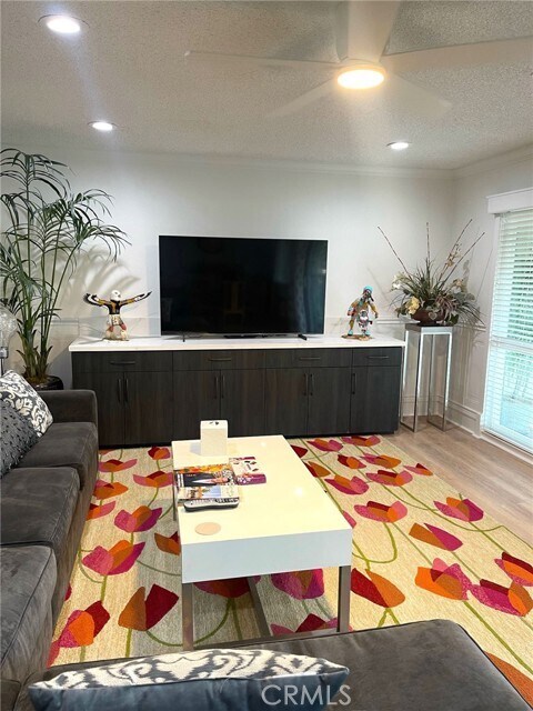 Building Photo - 2185 Via Mariposa W