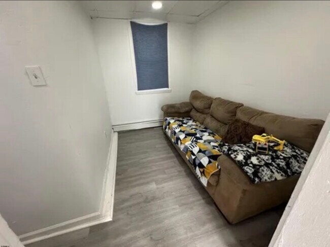 Foto del edificio - 20 S Bellevue Ave