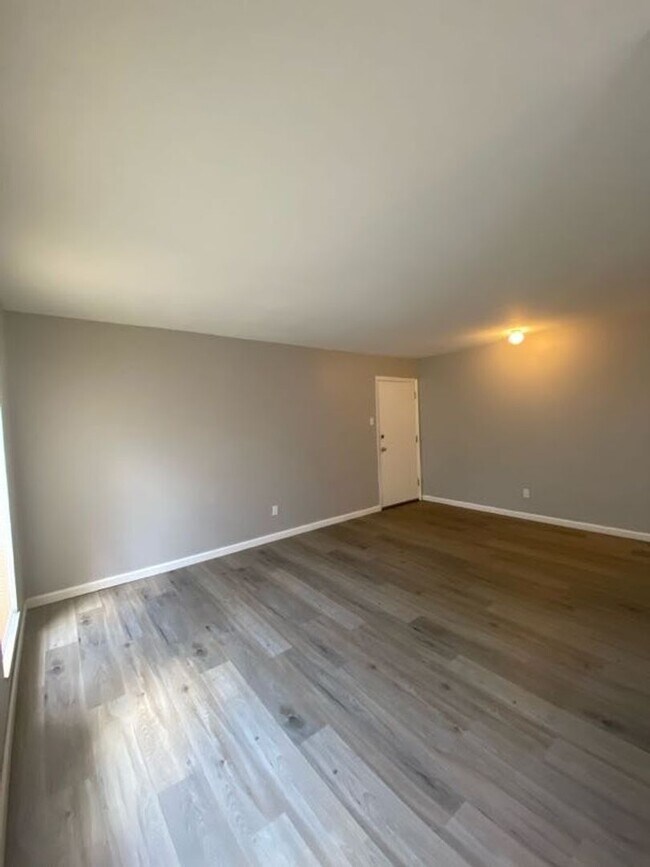 Foto del edificio - Renovated 1Bed/1Bath in Florissant!