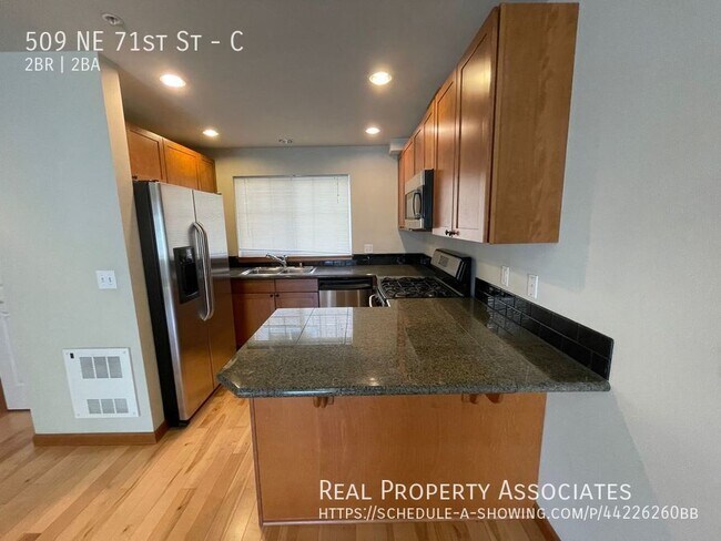 Foto del edificio - 509 NE 71st St