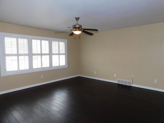 Foto del edificio - 3121 NW 62nd St