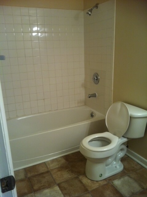 Foto principal - 5814 E Pea Ridge Rd