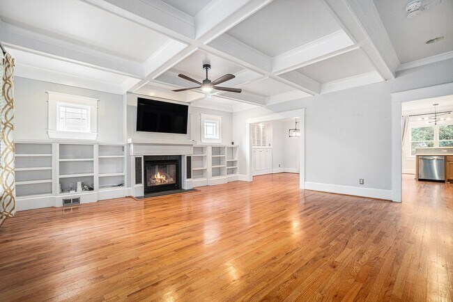 Foto del edificio - Charleston-Style East Atlanta Entertainer'...