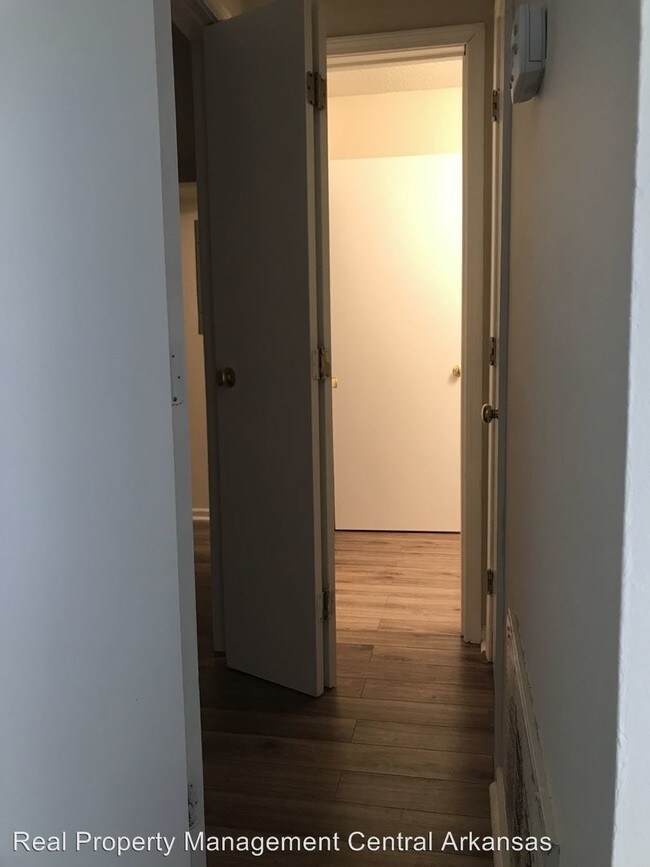 Building Photo - 3 br, 2.5 bath House - 25 Edgehill Cv.
