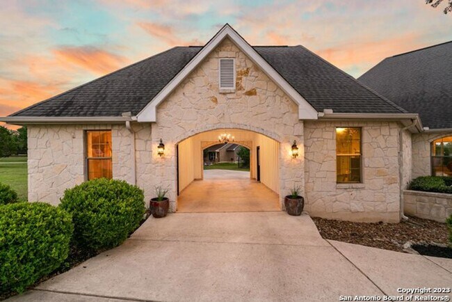 Foto del edificio - 4 br, 2.5 bath House - 235 Ledgestone Trail