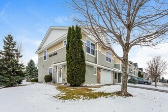 Building Photo - 15640 60th Ave N