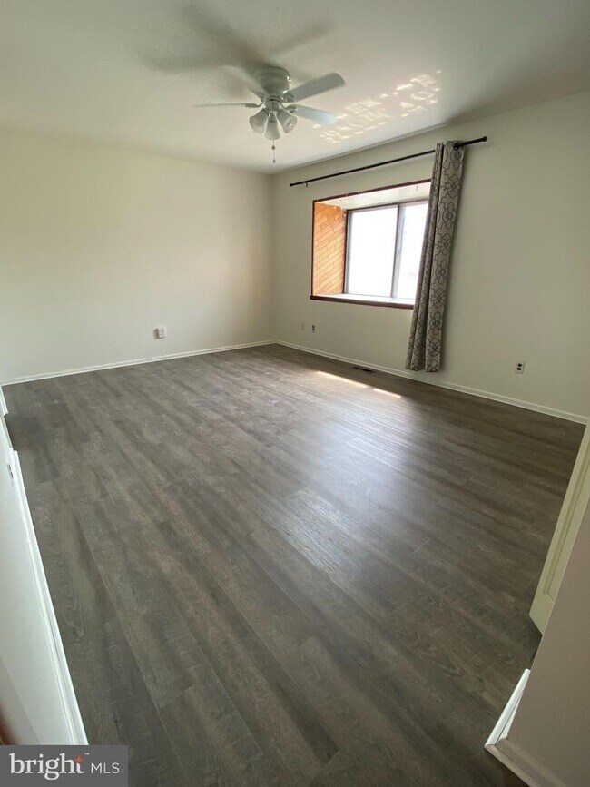 Foto del edificio - 714 Cobble Creek Curv