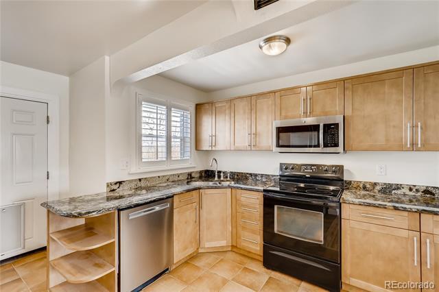 Building Photo - 2629 Jasmine St