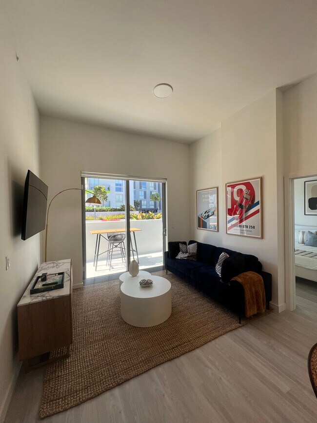 Foto del edificio - 1337 NW 32nd St