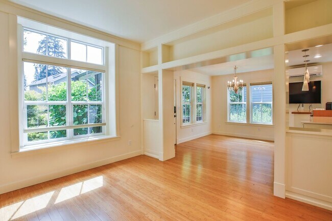 Foto del edificio - 1086 Village Loop