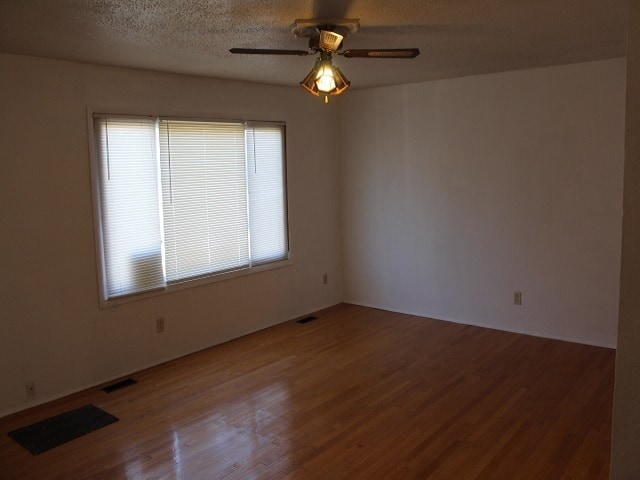 Building Photo - 240 S Fair Ave