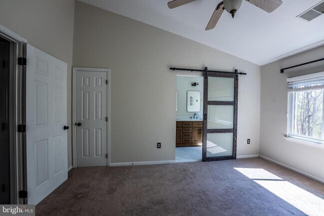 Foto del edificio - 45713 Paddington Station Terrace