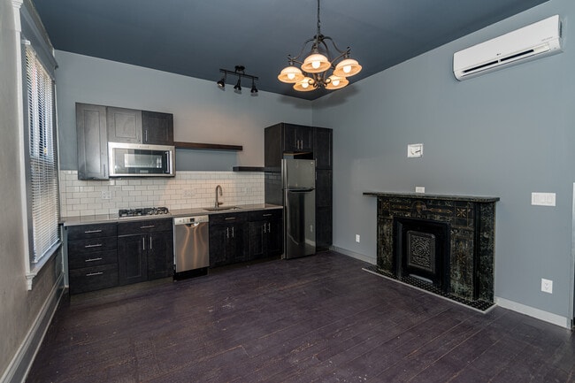 kitchen - 326 W 12th St